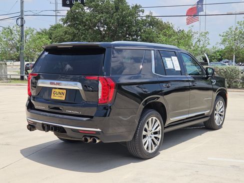 Certified 2022 GMC Yukon Denali AWD/4WD image 3