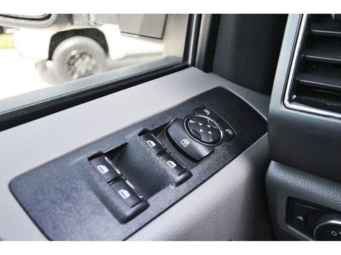 Used 2022 Ford F250 XLT image 15