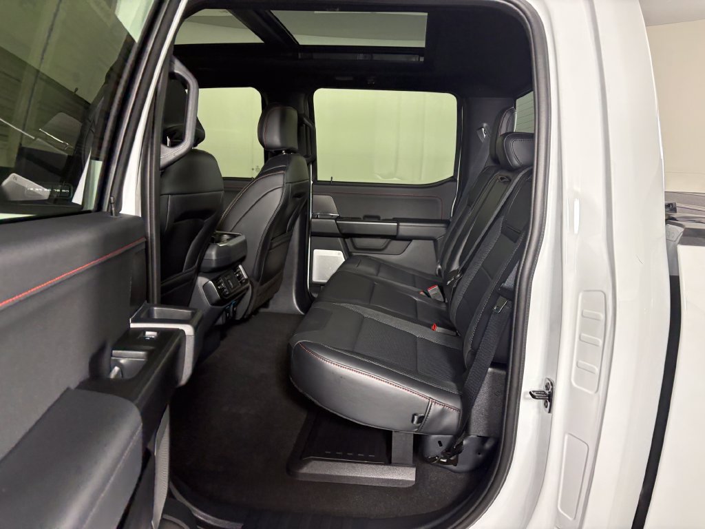 Used 2025 Ford F150 Raptor AWD/4WD image 29