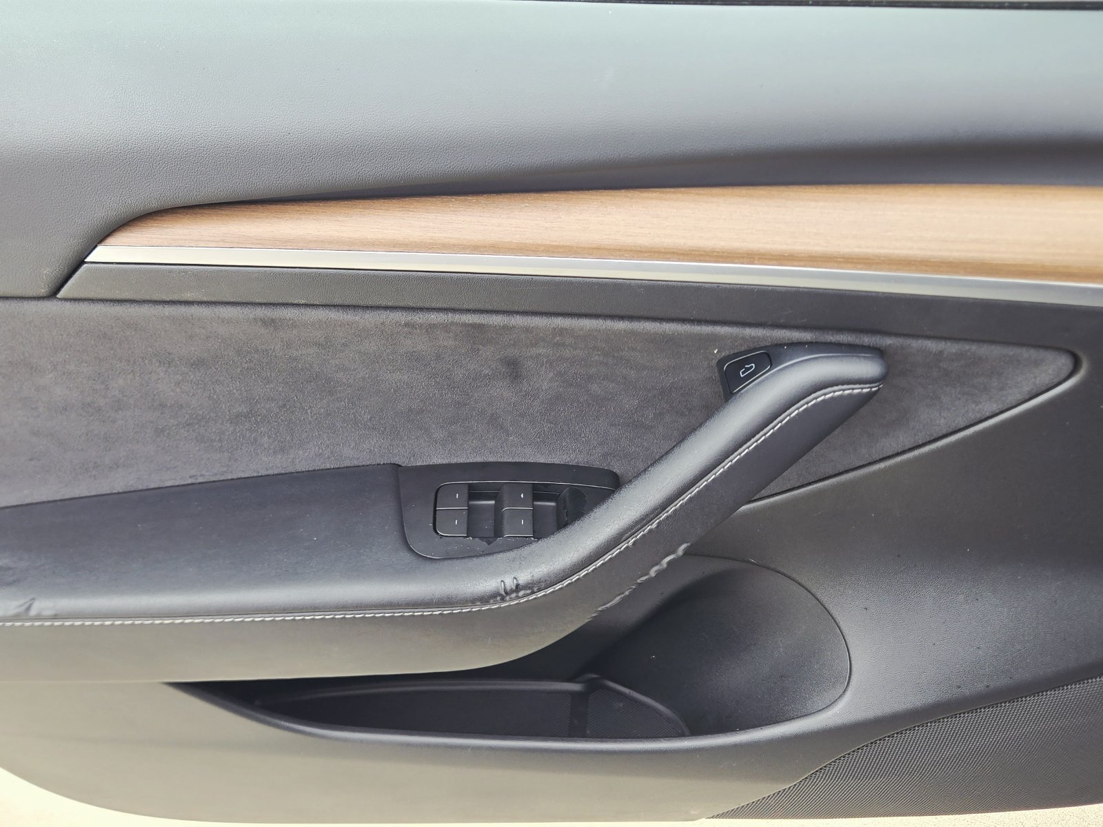 Used 2023 Tesla Model 3 Standard Range RWD image 17