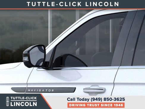 New 2025 Lincoln Navigator Black Label image 20