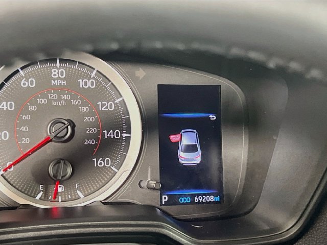 Used 2022 Toyota Corolla SE FWD image 11