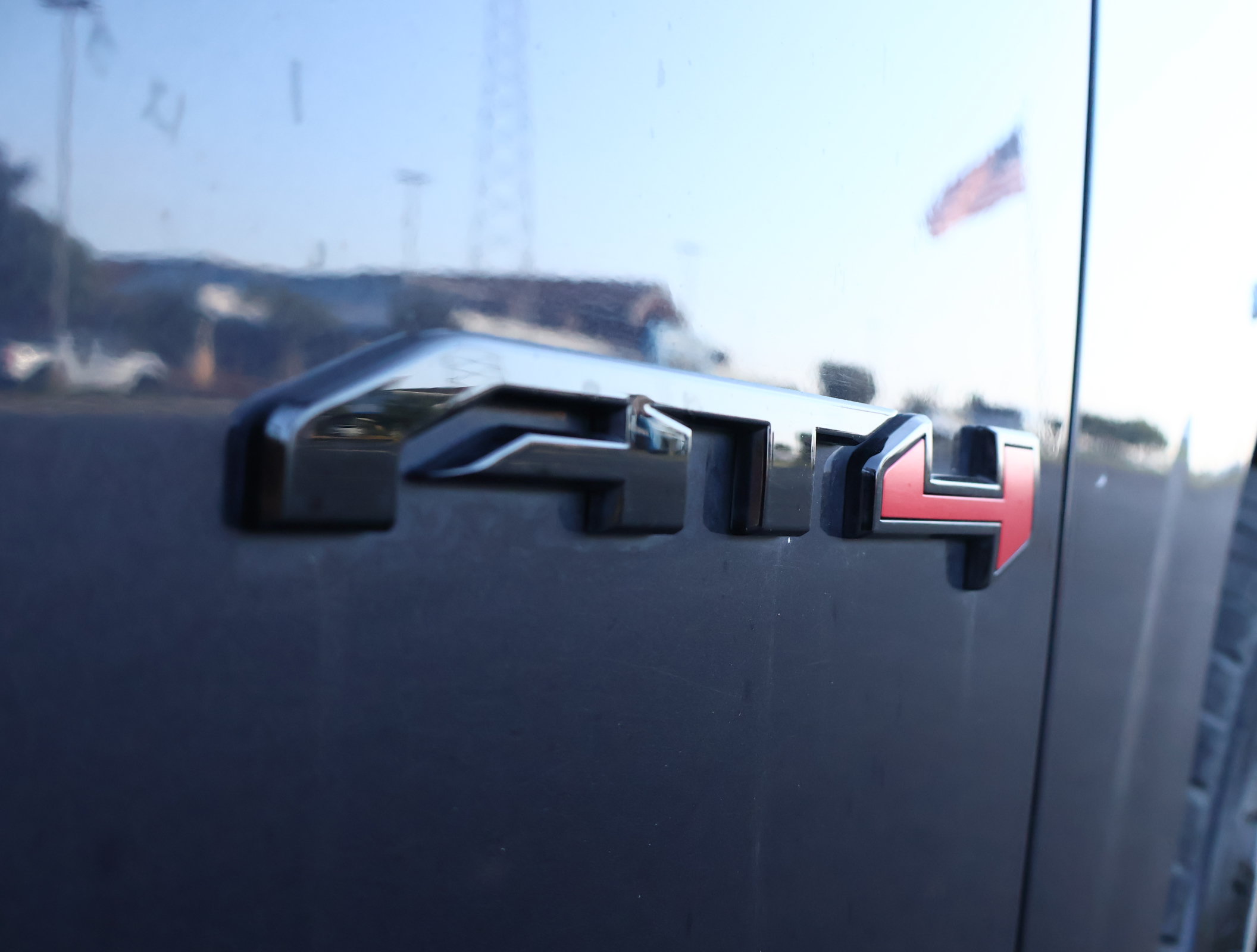 Used 2023 GMC Yukon XL AT4 w/ LPO, Floor Liner Package AWD/4WD image 32
