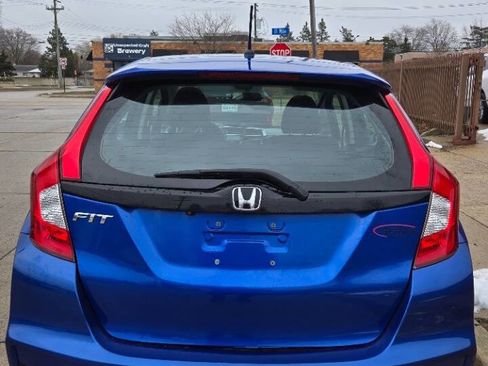 Used 2020 Honda Fit LX image 8