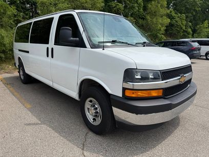 Used 2025 Chevrolet Express 3500 LT w/ LT Preferred Equipment Group