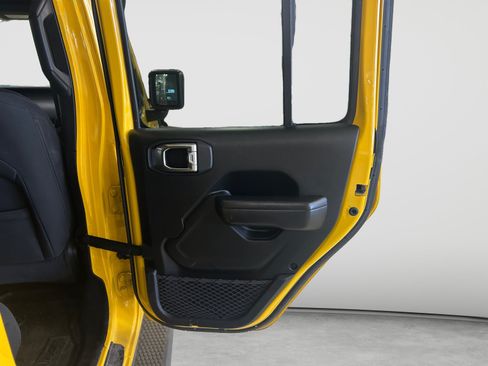 Used 2021 Jeep Wrangler Unlimited Sport AWD/4WD image 14
