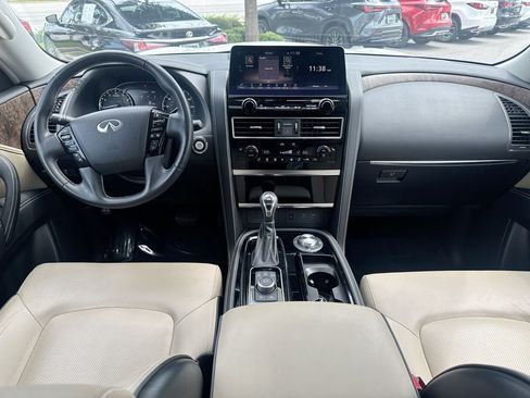 Used 2023 INFINITI QX80 Premium Select w/ Cargo Package AWD/4WD image 24