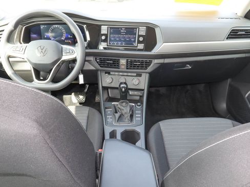 Used 2022 Volkswagen Jetta S FWD image 10