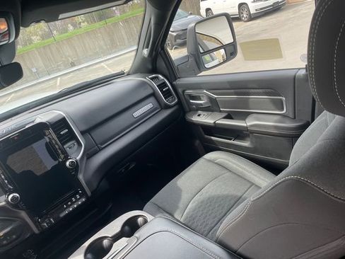 Used 2025 RAM 2500 Big Horn AWD/4WD image 21
