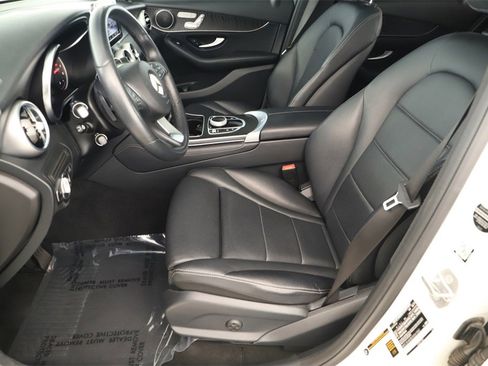 Used 2018 Mercedes-Benz GLC 300 GLC 300 image 24