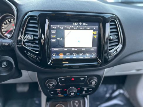 Used 2018 Jeep Compass Limited w/ Navigation Group image 45