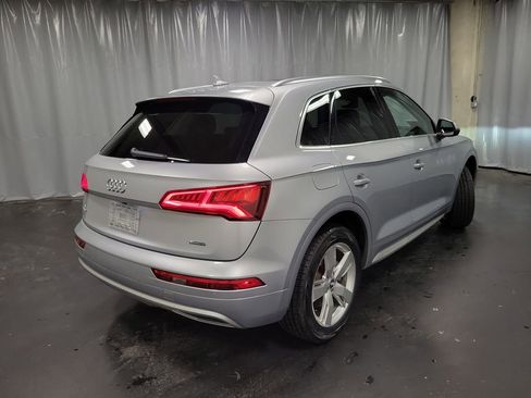 Used 2019 Audi Q5 2.0T Premium Plus w/ Premium Plus Package image 9