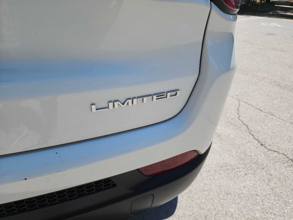 Used 2020 Jeep Compass Limited AWD/4WD image 5