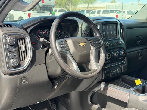 Used 2020 Chevrolet Silverado 1500 LTZ w/ LTZ Premium Package AWD/4WD image 21