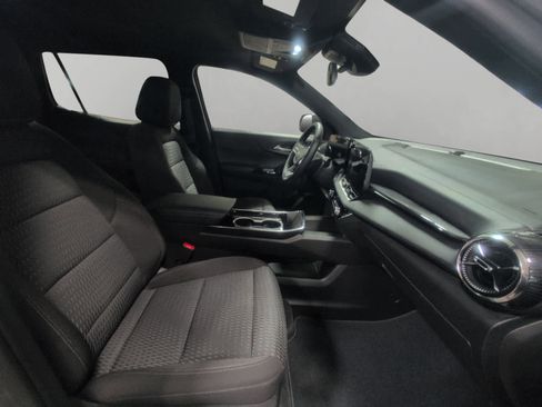 Used 2025 Chevrolet Equinox LT image 15