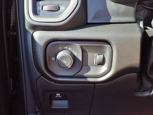 New 2026 RAM 1500 Tradesman AWD/4WD image 15