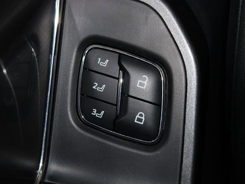 Used 2023 Ford F150 Lariat AWD/4WD image 45