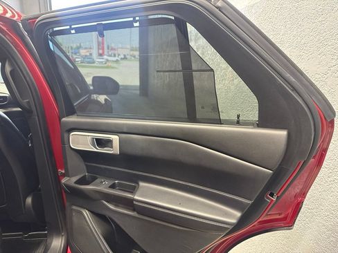 Used 2020 Ford Explorer Limited AWD/4WD image 15