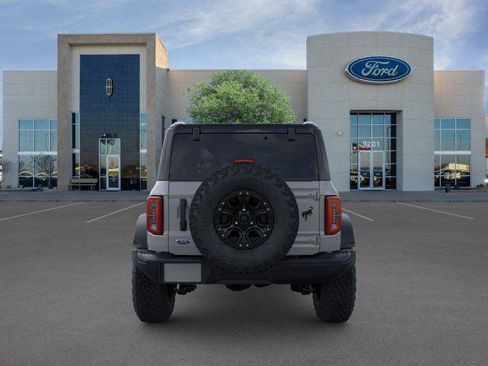 New 2026 Ford Bronco Badlands AWD/4WD image 5