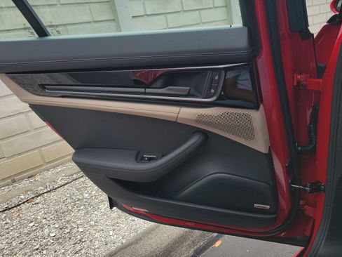 New 2026 Porsche Panamera image 20