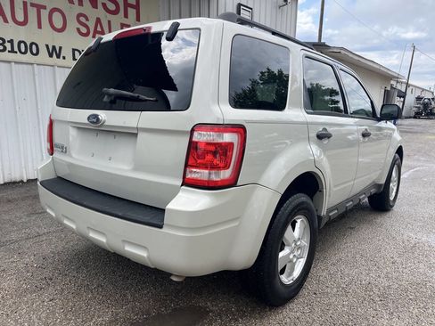 Used 2009 Ford Escape XLT image 3