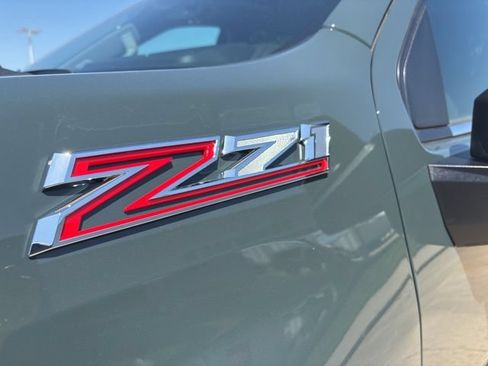 New 2026 Chevrolet Silverado 2500 LTZ w/ LTZ Premium Package AWD/4WD image 11