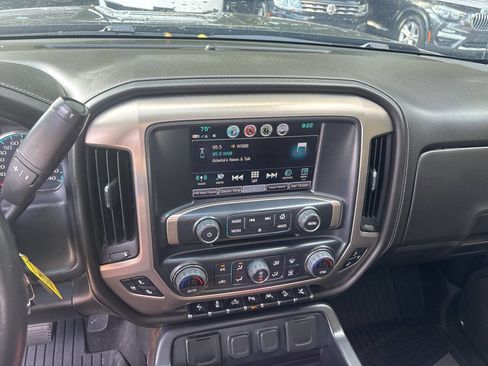 Used 2018 GMC Sierra 1500 Denali w/ Denali Ultimate Package AWD/4WD image 11