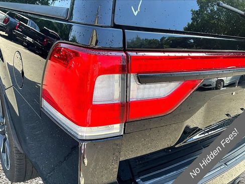 Used 2016 Lincoln Navigator L Reserve AWD/4WD image 26