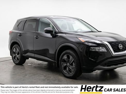 Used 2025 Nissan Rogue SV AWD/4WD image 1