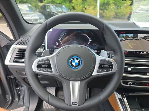 New 2026 BMW X5 xDrive50e w/ M Sport Package AWD/4WD image 29