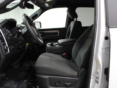 Used 2024 RAM 1500 Classic Warlock w/ Electronics Group image 3