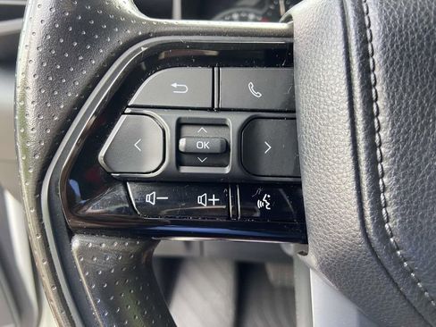 Used 2023 Toyota Tundra SR AWD/4WD image 31