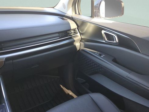 New 2026 Kia Carnival SX w/ SX Dark Edition Package FWD image 24