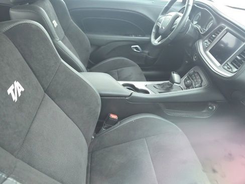 Used 2023 Dodge Challenger R/T w/ T/A Package image 8