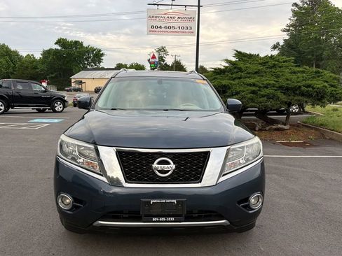 Used 2013 Nissan Pathfinder Platinum w/ Platinum Premium Pkg AWD/4WD image 2