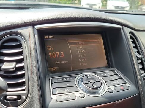 Used 2011 INFINITI EX35 Journey RWD image 28