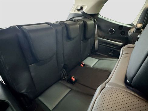 New 2026 Subaru Ascent Limited image 28