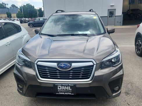 Used 2021 Subaru Forester Premium AWD/4WD image 13
