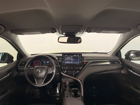 Used 2023 Toyota Camry XSE FWD image 28