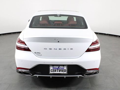 Used 2025 Genesis G70 2.5T w/ Sport Prestige Package image 8