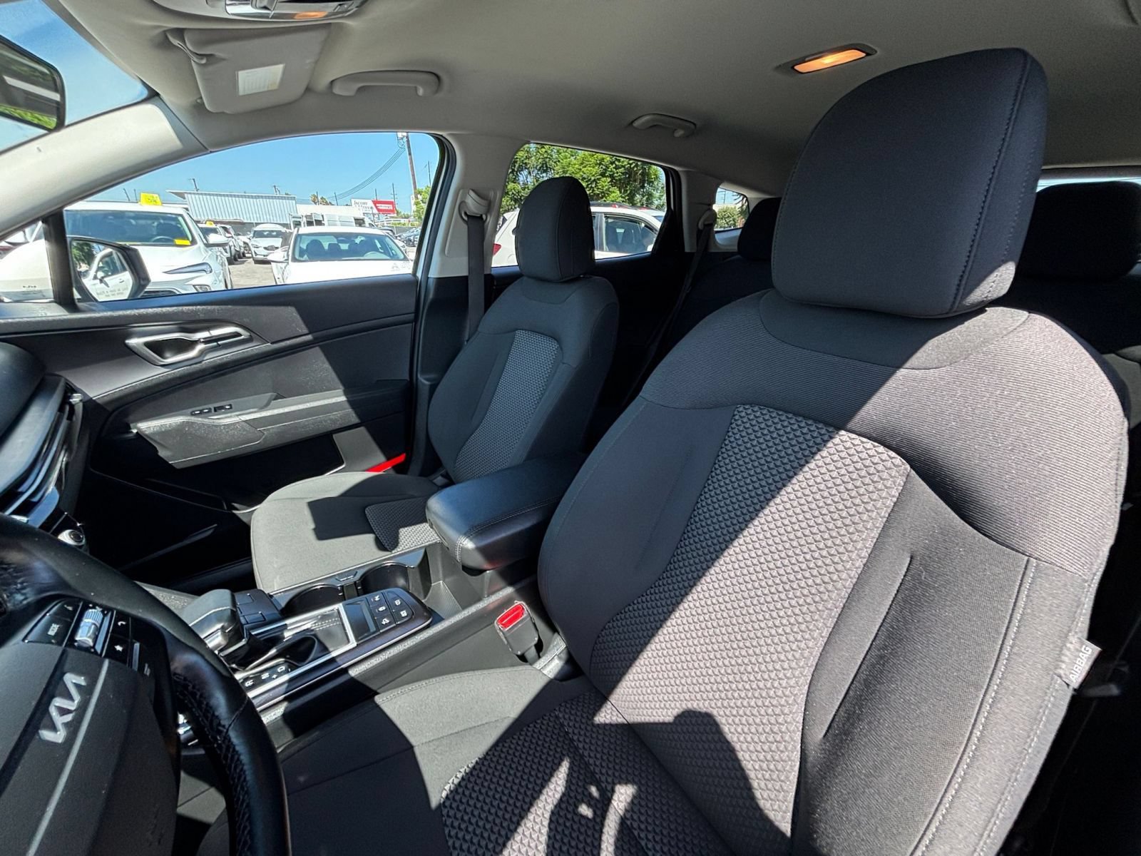 Used 2026 Kia Sportage LX AWD/4WD image 67