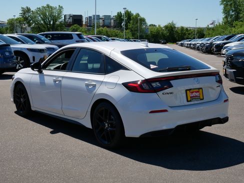 Used 2026 Honda Civic Sport image 5