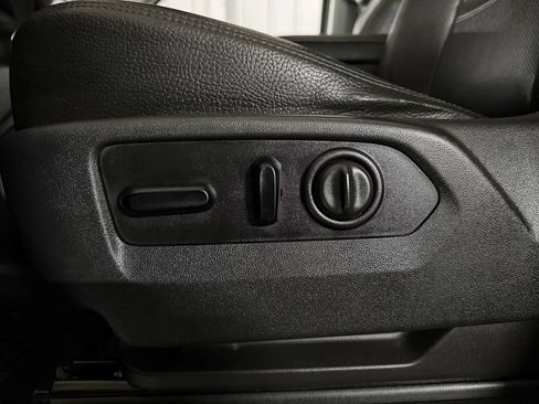 Used 2019 GMC Sierra 1500 Denali w/ Denali Ultimate Package AWD/4WD image 21