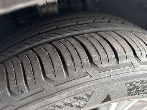 Used 2024 Genesis GV80 2.5T image 11