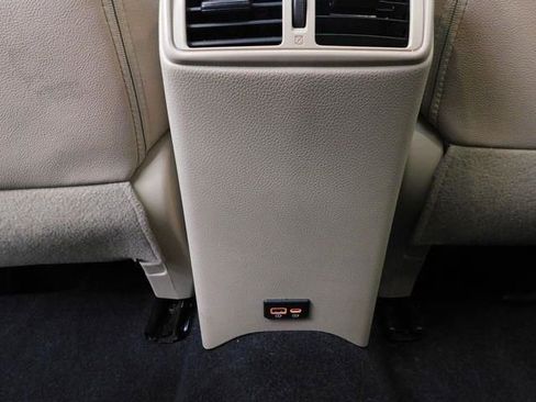 Used 2019 Nissan Rogue SL w/ Premium Package image 25