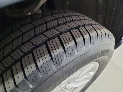 Used 2021 Chevrolet Silverado 1500 RST w/ Z71 Off-Road Package image 19