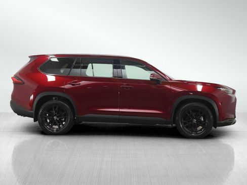Used 2024 Toyota Grand Highlander AWD image 9