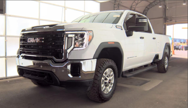 Used 2023 GMC Sierra 2500 Pro w/ Gooseneck/5TH Wheel Package AWD/4WD image 1