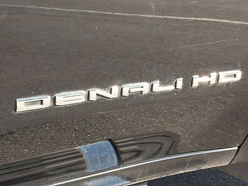 Used 2020 GMC Sierra 2500 Denali image 34