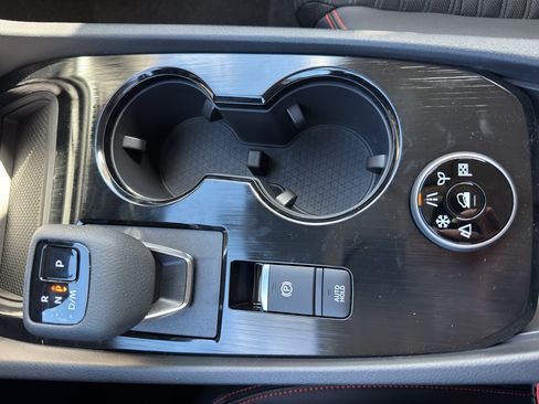 New 2026 Nissan Rogue SV AWD/4WD image 22